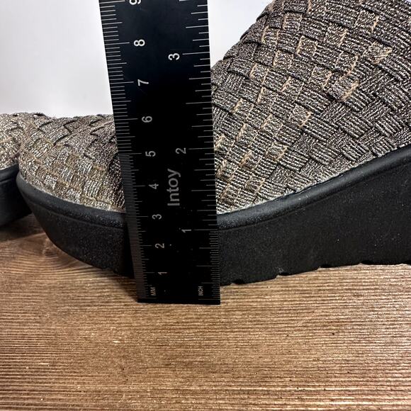 Steven by Steve Madden Betsi Woven Wedge Platform Clog SZ 6.5 Metallic Shoes - Picture 7 of 10